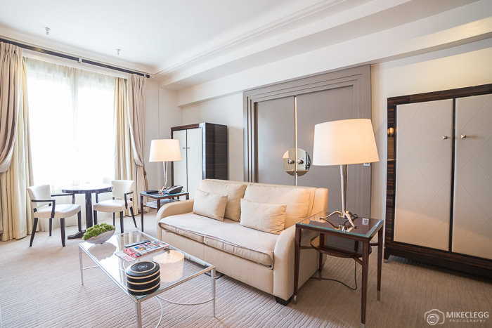 Bright Makassar Suite, Prince de Galles