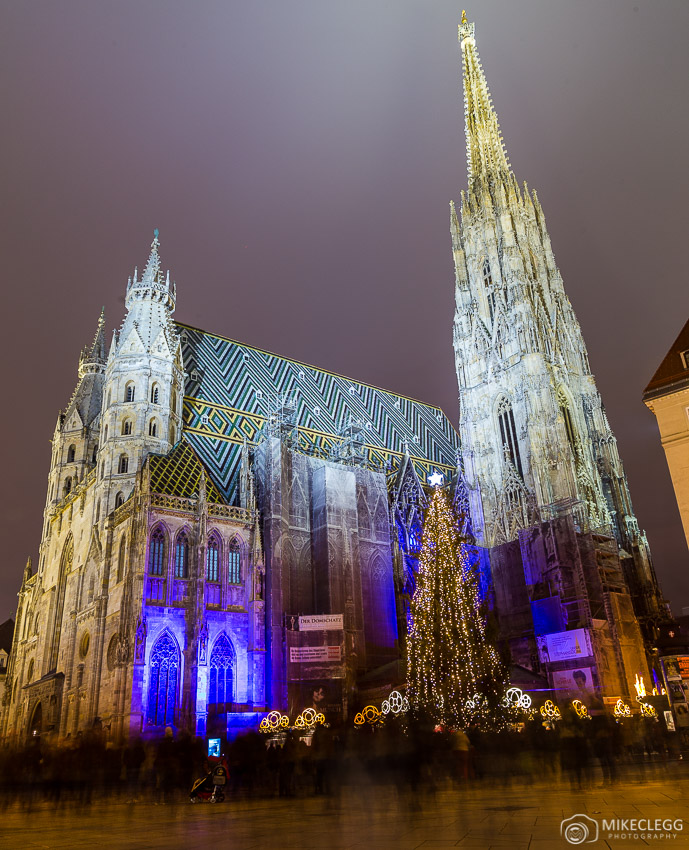 Long exposures and blurred people -