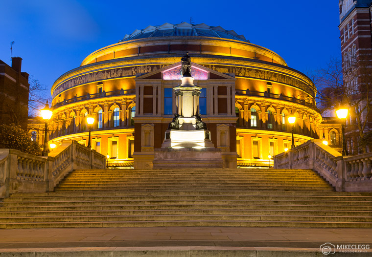 Royal Albert Hall at night