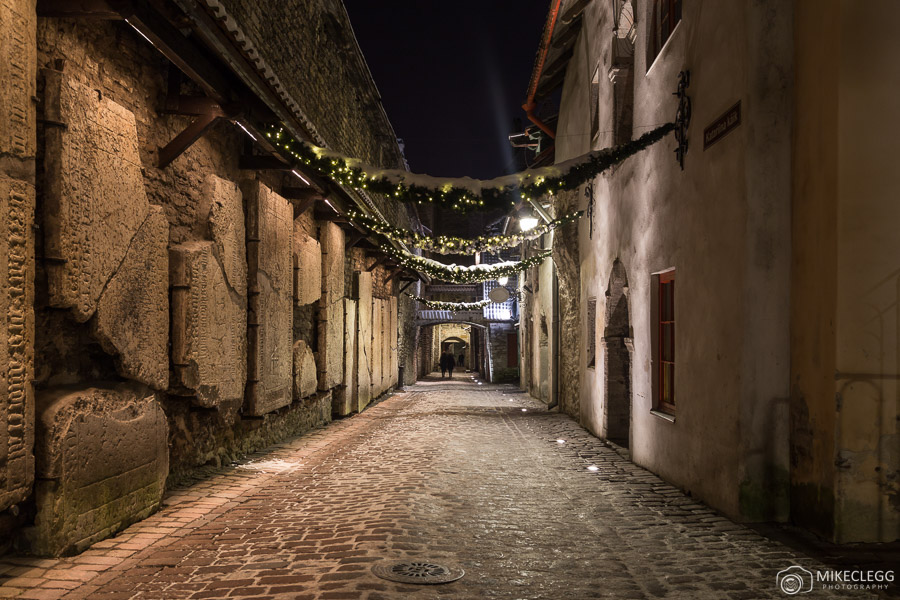 St. Catherine's Passage, Tallinn at night