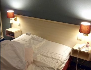 Hotel Room that has bed bugs