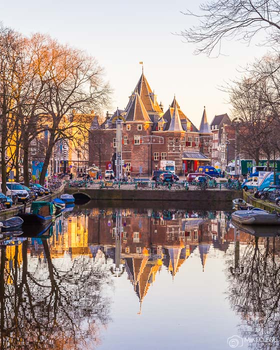 The Waag (Weigh house)