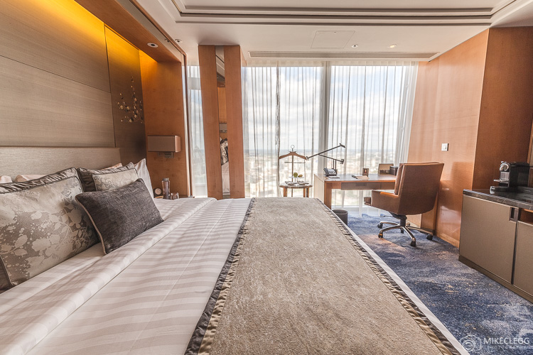 Five Reasons you should stay at the Shangri-La At The Shard Rooms at Shangrila at the Shard