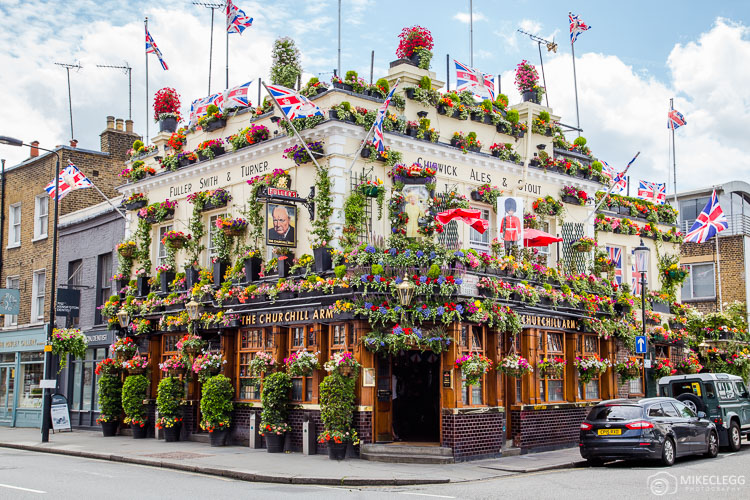 The Churchill Arms, Pub in London