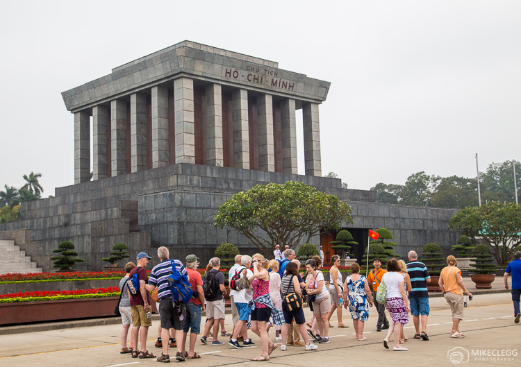 Tour guides and groups