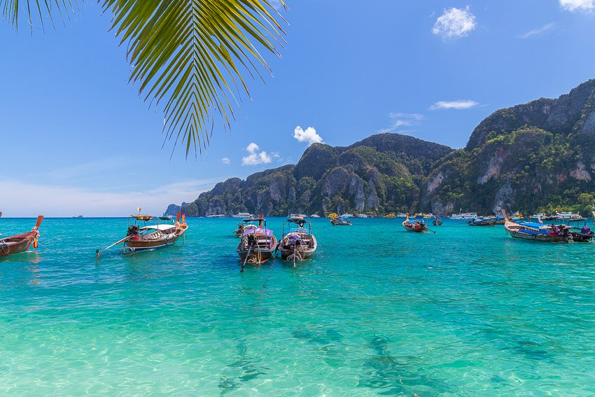 Want to Travel and See More of the World? Here’s How… Want to Travel More? Here’s How