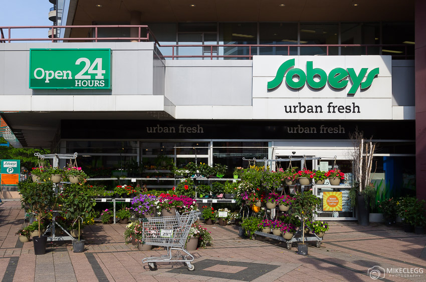 Grocery Store in Canada