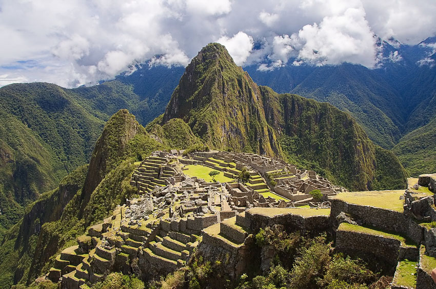 Best Guided Tours and Itineraries for South America (Multi-Day Small Group Packages) Machu Picchu, South America via Pixabay-2135770_1280-112017