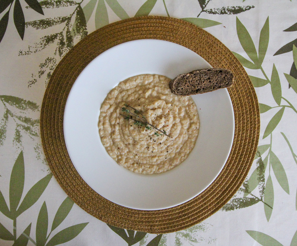 Roasted Cauliflower Soup by HowFarFromHome