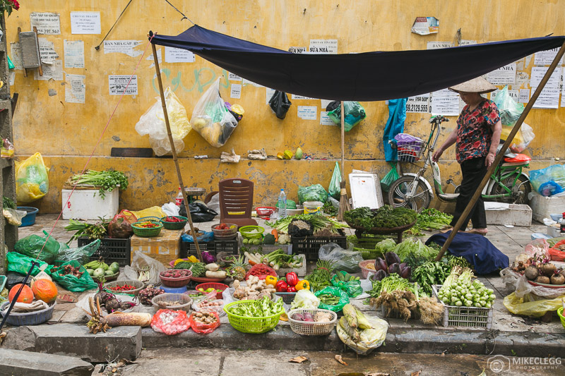 Street markets in Hanoi