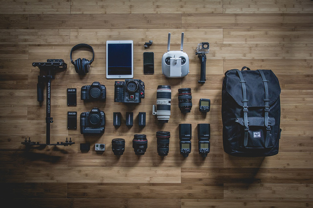 Photography equipment-via pixabay 768534_1280