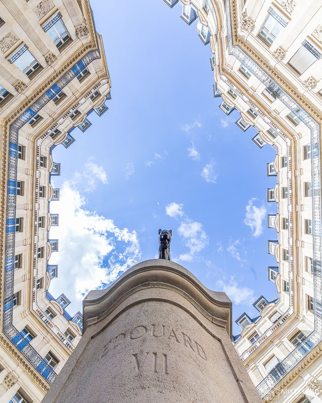 Édouard VII Square, Paris
