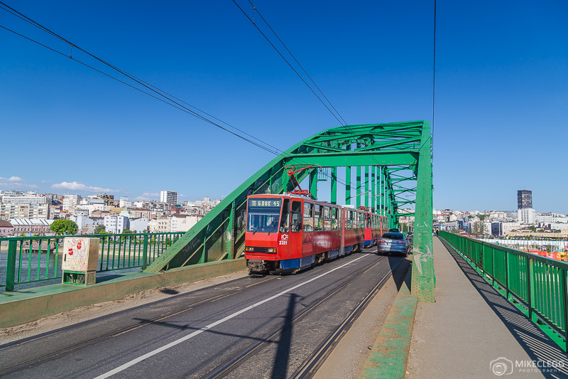 Trams along Zemunski put Bridge