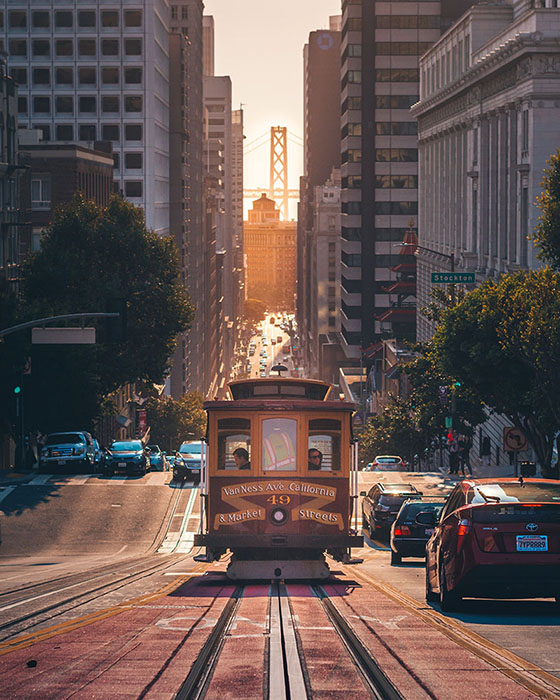 Trams in San Francisco - Amogh Manjunath-CC0-unsplash