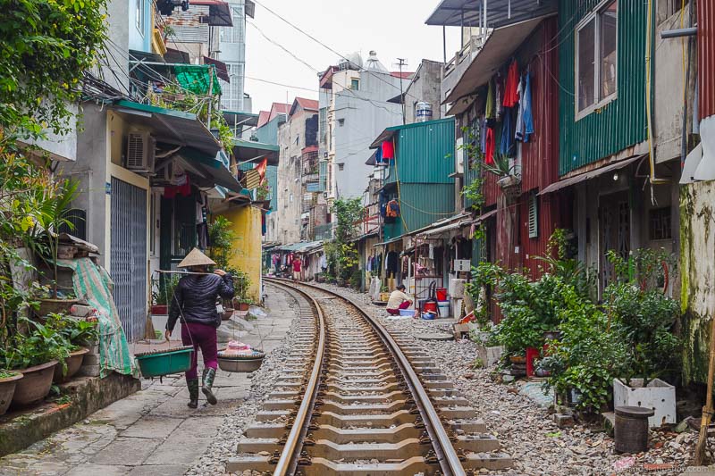 Lesser known attractions - Trains tracks in Hanoi
