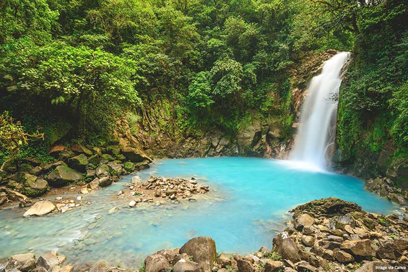 Rio Celeste waterfall