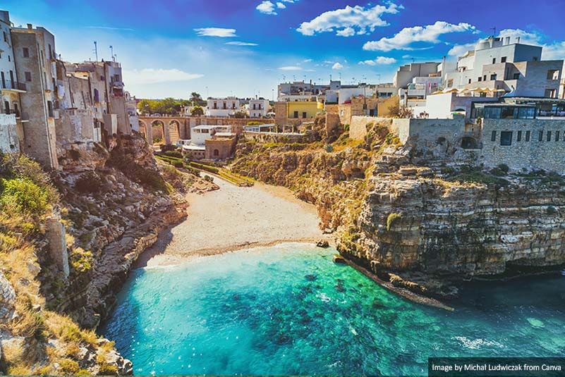 Lama Monachile Cala Porto Beach in Polignano a Mare
