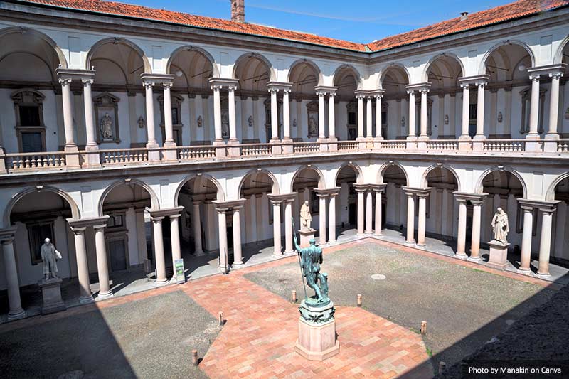 Internal courtyard of Pinacoteca di Brera, Milan