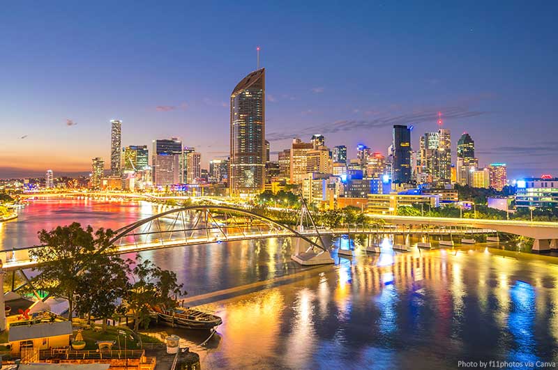Brisbane at Night: What to See and Do Brisbane skyline at night