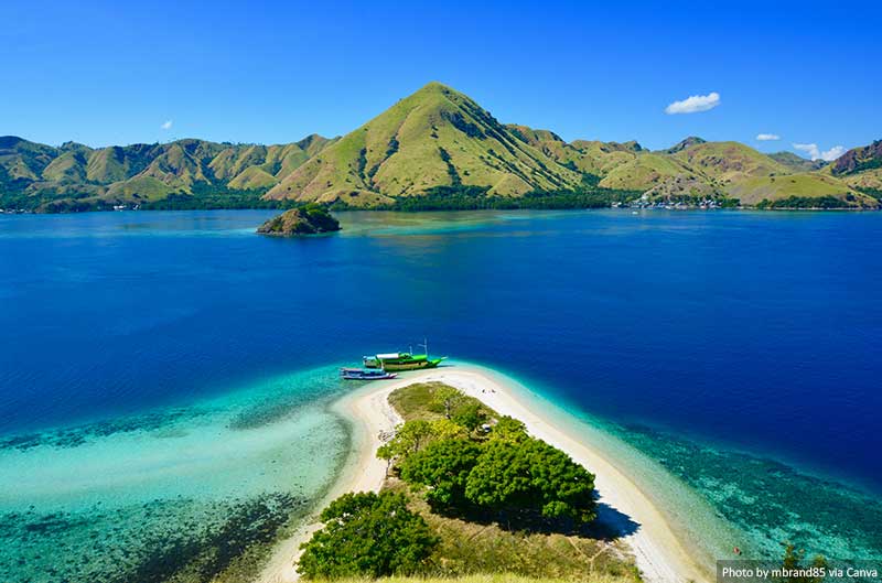 Kelor Island in Indonesia