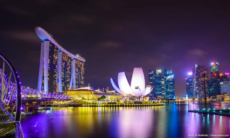 Singapore at Night: What to See and Do Singapore at night