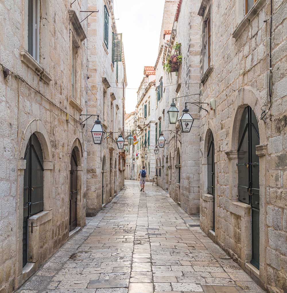 Pretty streets of Dubrovnik