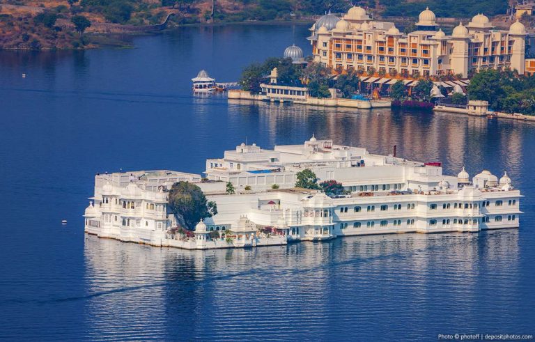 7 Beautiful Palaces and Hotels in India, Where You Can Stay Like Royalty Beautiful palaces in India. The Taj Lake Palace, Udaipur