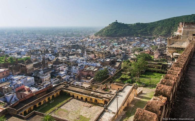 Things to Do and Places to Visit in Bundi Bundi cityscape