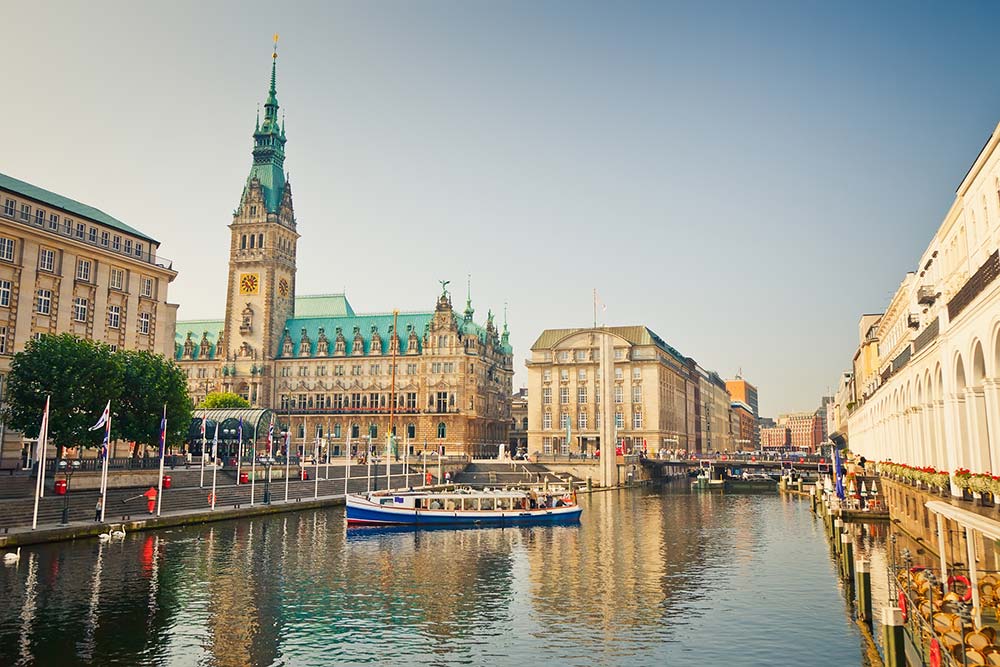 Hamburg old town and city hall